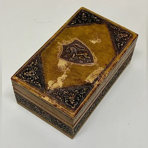 Mid Century Vintage Lion Crest Embosssed Embellished Leather Wood Jewelry Box